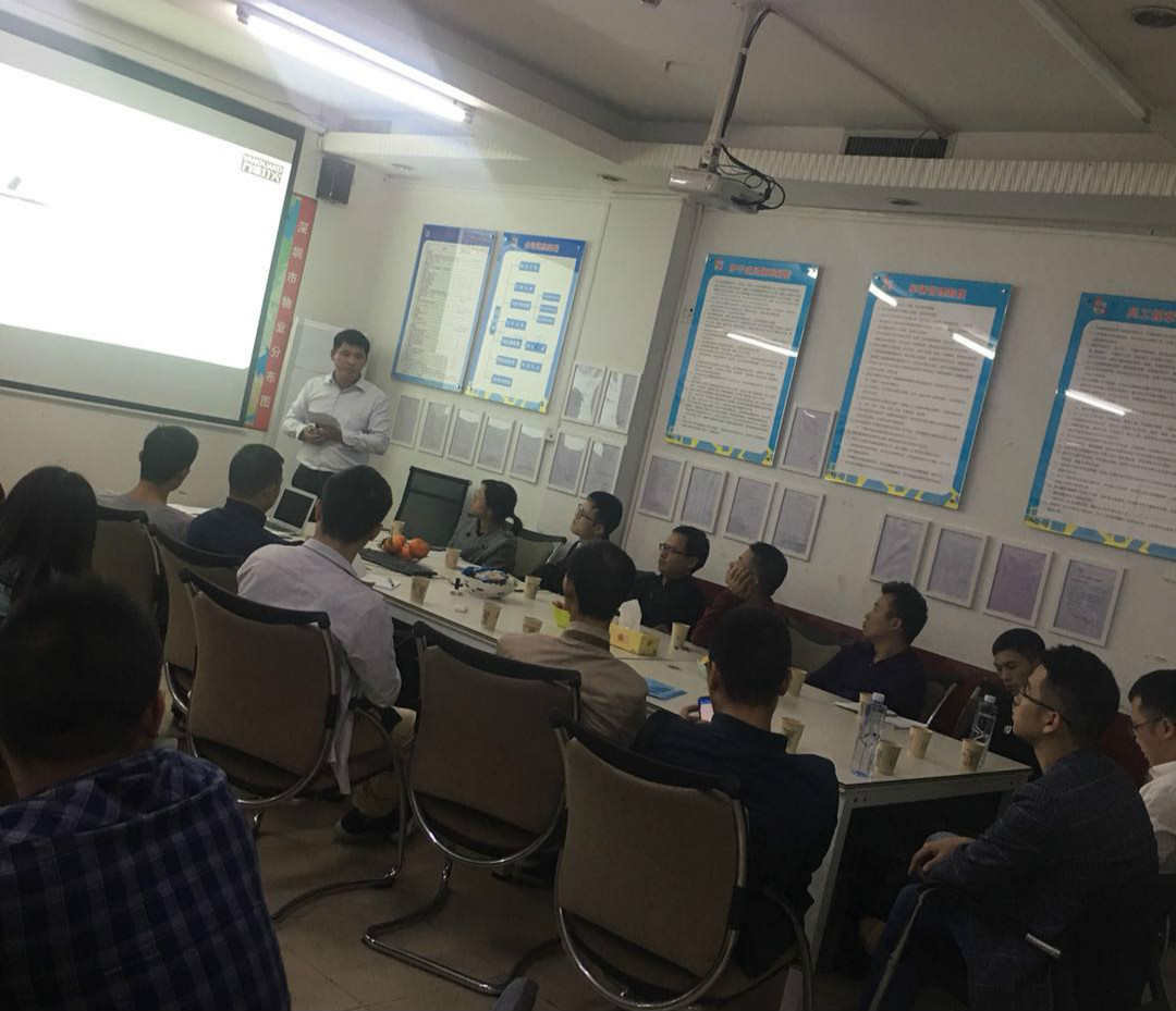深圳搬家公司皇冠体育第二期招聘大会现场