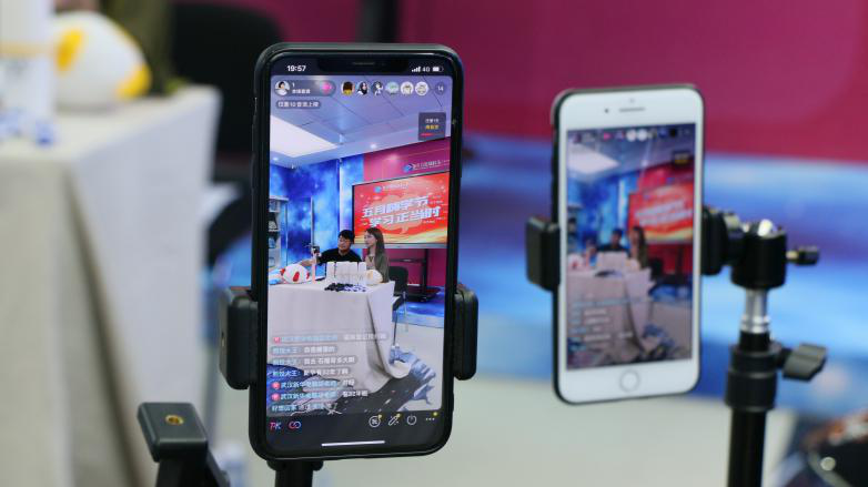 抖音搬家直播的“380元套餐”背后，藏着多少搬家人的血泪陷阱？